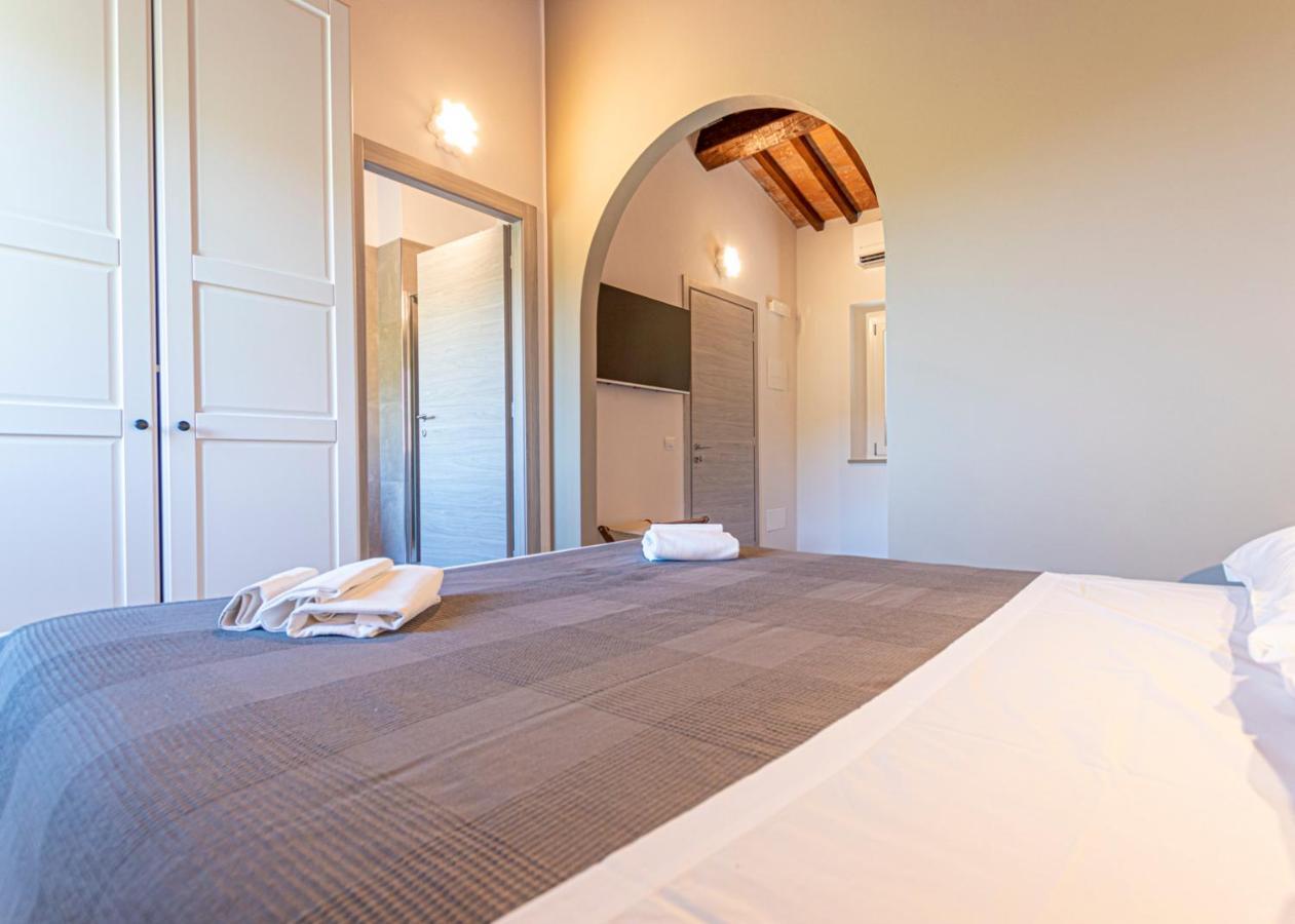 B&B Villa Costanza Lacona Eksteriør billede
